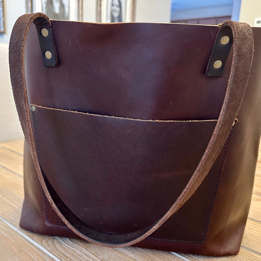 Portland Leather Oversized Tote